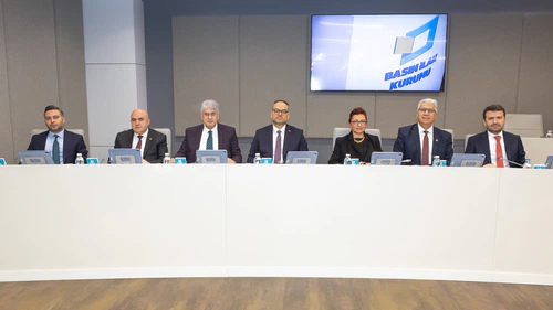 BİK’te Yeni Dönem Sinyali: Çay’dan Yayıncılığı Değiştirecek Mesajlar!