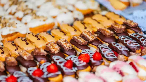 Antalya’da Sevilen Tatlıcıdan Şok Karar!