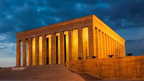 Doğru Parti’den Anıtkabir Çağrısı: “Türk Bayraklarıyla Millet Buluşması”