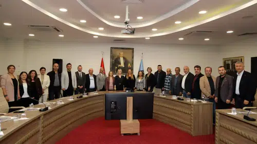 Akdeniz Üniversitesi’nden Muhtarlara Yapay Zeka Eğitimi