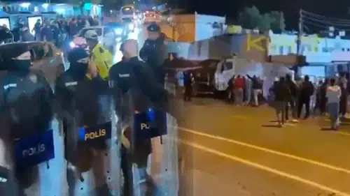 Bodrum FK – Amedspor Maç Öncesi Gerginlik Sokağa Taştı! Polis TOMA’larla Müdahale Etti