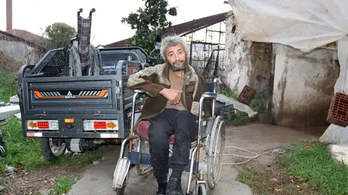 Antalya’da Felçli Kalan Usta Muşamba Altında Yaşam Savaşı Veriyor