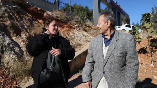 Adana’da İşitme Cihazı Kayboldu: Dünyası Sessizliğe Gömüldü!