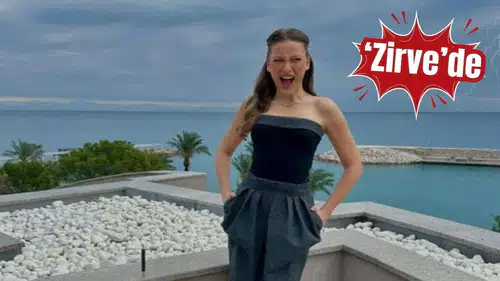 Serenay Sarıkaya Antalya’da Gündem Oldu: İşte O Fotoğraf