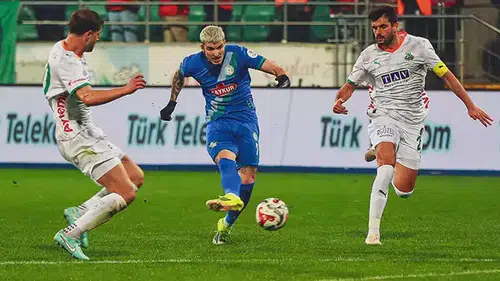 Alanya Sevindi, Rize Öfkelendi: İptal edilen gol ve erken kırmızı kart ortalığı karıştırdı!