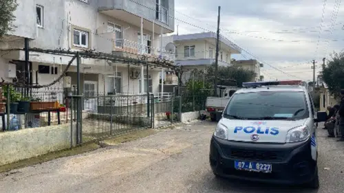 Antalya'da Eşi Kapıyı Açtığında Şok Oldu