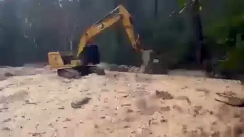 Isparta’nın Aşağı Gökdere Köyünü Sular Yuttu