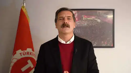 Kuran'a Hizmet Vakfı'ndan İhtar, Erkan Baş'tan Cevap: "Vay Halinize!"