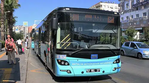 Antalya'da Mezarlıklara Ücretsiz Sefer Başlıyor!