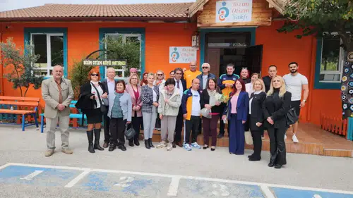 İYİ Parti Antalya ‘Bizim Otizm Vakfı’na Ziyaret