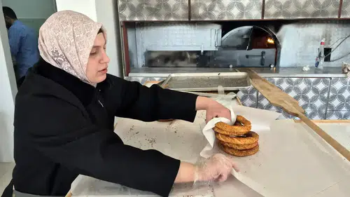 Baba Mesleğini Isparta’da Yaşatıyor