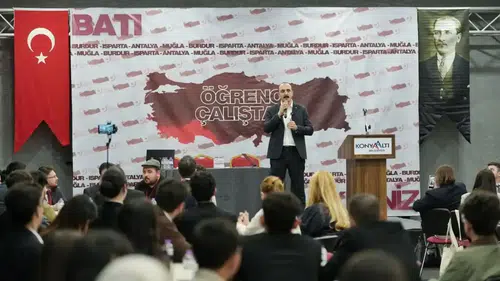 Antalya CHP Gençlik Kolları Batı Akdeniz Çalıştayı’nda Buluştu