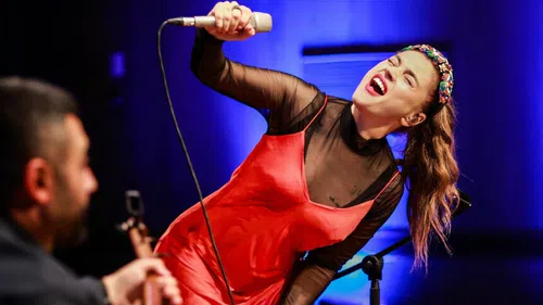 Ceylan Ertem kimdir? Aslen nereli? Kaç yaşında?