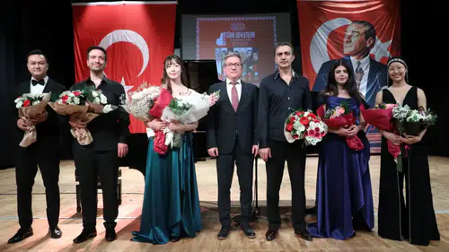 Antalya’da Türk Dünyası Piyano Sesleriyle Birleşti