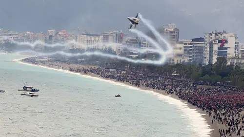 Antalya Semalarında SOLOTÜRK İmzası: 23 Nisan’da Gökyüzü Nefes Kesti