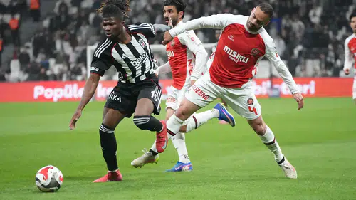 Dolmabahçe’de Gol Sesi Çıkmadı: Sergen Yalçın'ın "Dalya" Gününde Sessiz Gece!