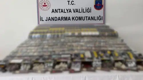 Manavgat'ta Dev Kaçak Sigara Operasyonu: Piyasa Değeri Dudak Uçuklattı