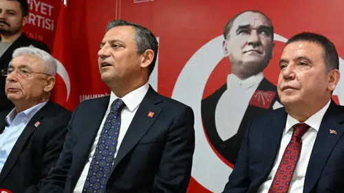 Muhittin Böcek CHP’den İstifa Etti!