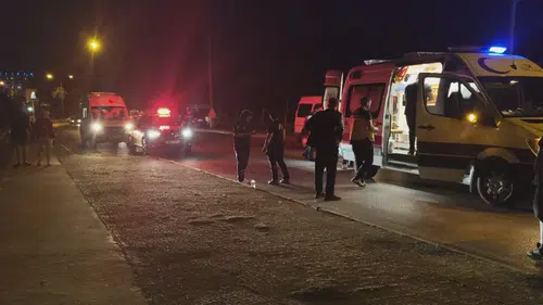 Manavgat'ta Peş Peşe Kazalar! Hız ve Karanlık Kazaya Yol Açtı