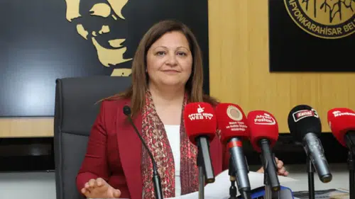 CHP Afyonkarahisar İl Başkanı Hasan Karadeniz'den Sert Açıklama: "Halkın İradesi Şantajla Gölgelenemez"