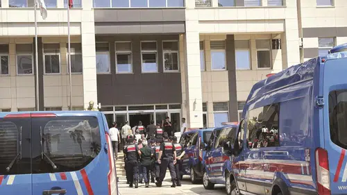 Gazipaşa'da SGK’yı Zarara Uğratan Şebekeye Operasyon! Doktor ve Eczacılar Tutuklandı