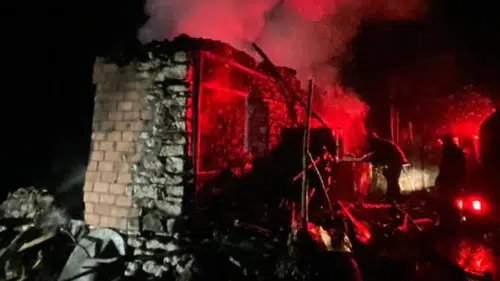 Kumluca'da Şöminede Unutulan Ateş Felaketi Getirdi! 94 Yaşındaki Kadın Yaralandı