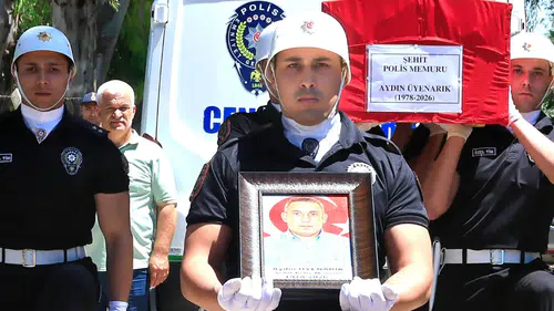 Adana'nın Acı Günü: Şehit Polis Aydın Üyenarık Toprağa Verildi