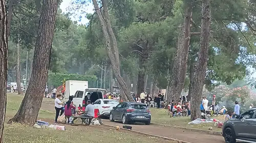 Antalya’da Bayramın İkinci Günü Mesire Alanları Doldu, Yer Kalmadı