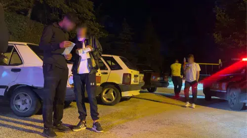 Burdur'da Polisten Kaçan Ehliyetsiz Sürücü İşin İçinden Çıkamadı!