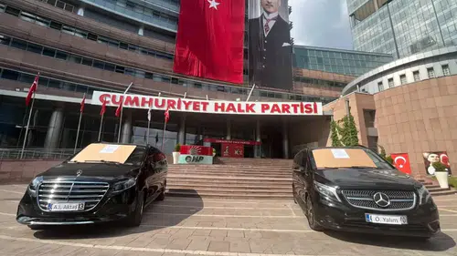 CHP’de Araç Krizi Büyüyor! ÇYDD’den Kılıçdaroğlu Ekibine Bağış Resti