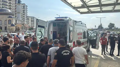 Mersin'de Dehşet Anları! 4 Kişiyi Öldürdü, 8 Kişiyi Yaraladı, Hala Aranıyor!