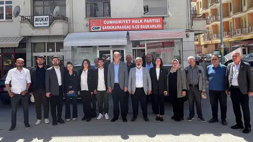 CHP’li Aliye Coşar Isparta’da Sahaya İndi: "Çiftçi de Esnaf da Ekonomik Krizin Kıskacında!"