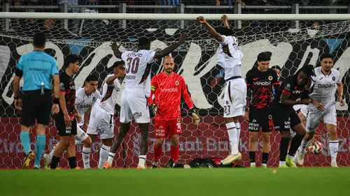 Trabzonspor Final Biletini Uzatmalarda Kaptı: Gençlerbirliği Karşısında Müthiş Geri Dönüş