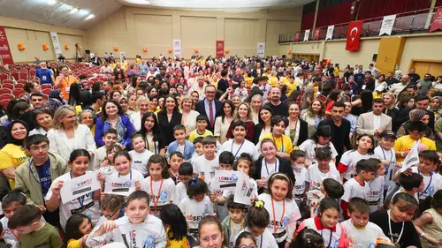 LÖSEV 1450 Lösemili Çocuk ve Ailesini Kemer Tatilinde Buluşturdu