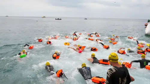 Dünyanın Yüzücüsü Akdeniz'de! X-WATERS Antalya 2026 Başladı