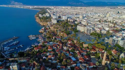 Antalya’da Hanehalkı Büyüklüğü Türkiye Ortalamasının Altında Kaldı!