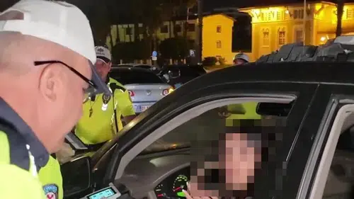 Adana'da Polisi Ezmeye Çalışan Sürücü Tutuklandı!