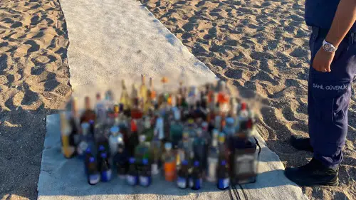 Manavgat Irmağı'nda Kaçak Kokteyl: Sahil Güvenlik Şişeleri Topladı