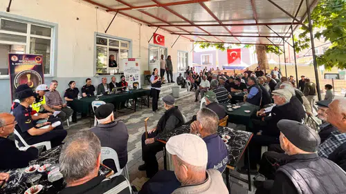 Isparta Eğirdir'de Jandarmadan Kapsamlı Bilgilendirme