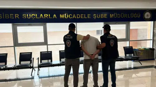 111 Yıl Hapis Cezası Vardı! Antalya'da Siber Polisten Kaçamadı