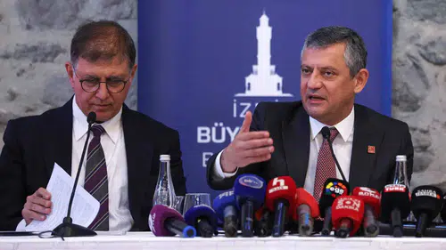 Özgür Özel’den Cemil Tugay’ın İstifa İddialarına Yanıt!