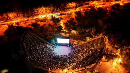 Antiphellos'ta Perde Açıldı: 5. Kaş Uluslararası Film Festivali Başladı
