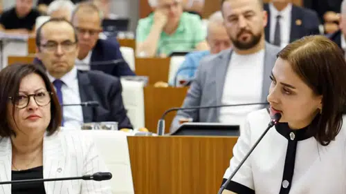 Korkuteli'ye Millet Bahçesi ve Hükümet Konağı: Meclisten Onay Çıktı!