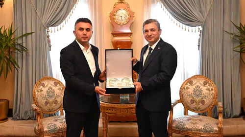 Antalyaspor'un Yeni Yönetiminden Vali Şahin'e Ziyaret