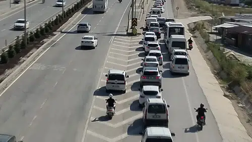 Hatay'da Havadan Dronlu Trafik Takibi: Kuralları Aşanlar Kaçamadı!