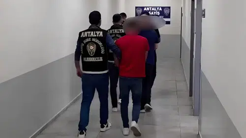 Antalya’da Sahte Çek Vurgunu: Hayalet Depo Deşifre Edildi, 4 Şüpheli Tutuklandı