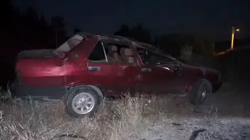 Burdur'da Otomobil Dere Yatağına Düştü: 2 Yaralı