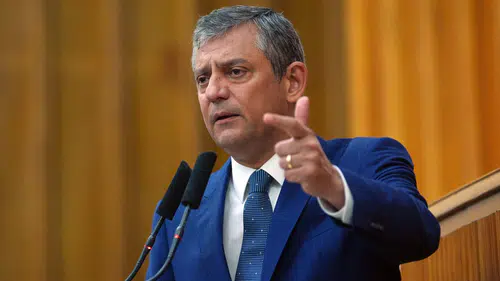 İhraçlardan Sonra Özgür Özel'den İlk Açıklama
