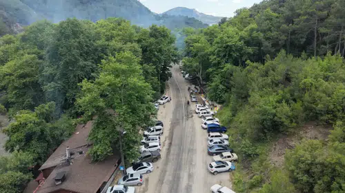 Adana'da Sıcaklardan Bunalanlar Mesire Alanlarına Akın Etti