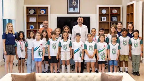 Kulaçların Minik Ustaları Manavgat'a Madalya Yağmuru